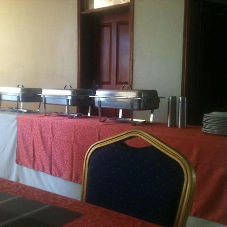 Westcliff Hotel 리라 외부 사진